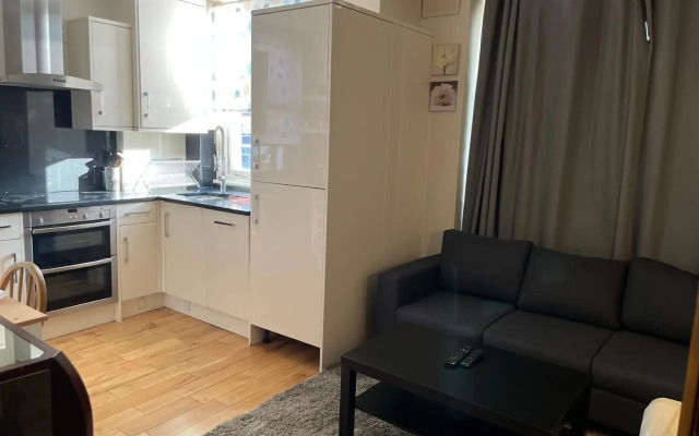 Stunning 1 Bedroom in Stunning Location - Mayfair Area