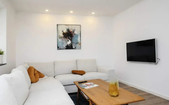 8 Person Holiday Home in Bogense