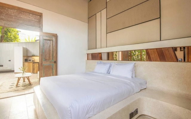 Modern 1 BR Villa 800m To Canggu Beach