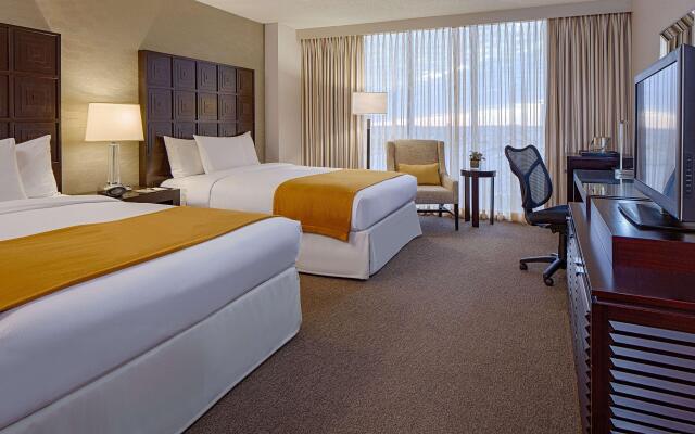 DoubleTree by Hilton Hotel Houston - Greenway Plaza