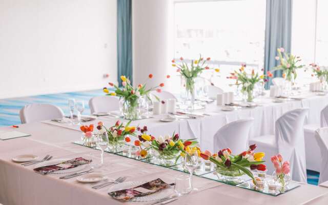 Radisson Collection Hotel, Waterfront Cape Town