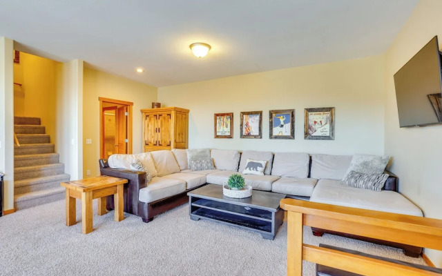 Private Hot Tub: Scenic Granby Vacation Rental!