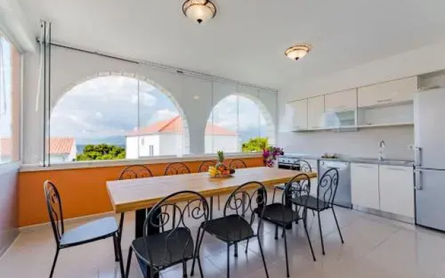 Holiday Home Villa Frančeska