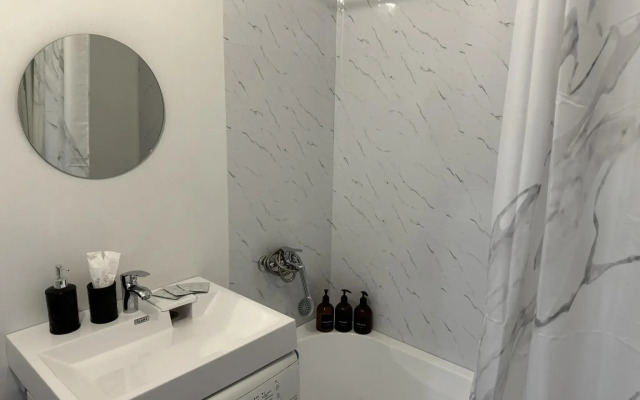 Апартаменты UrbanRentAparts на улице 250-летия Челябинская 33