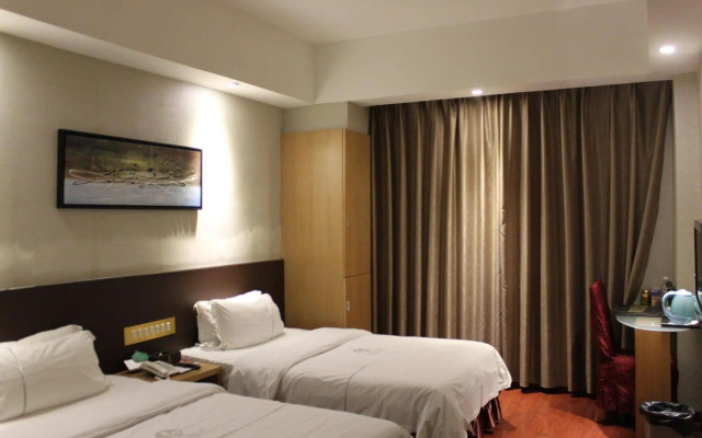 Yingshang Hotel Huangpu Branch