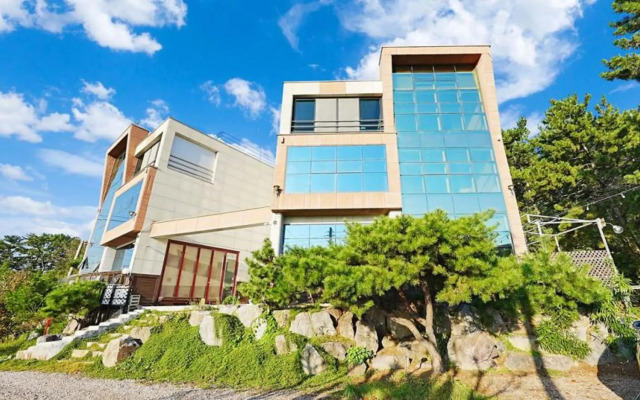 Pohang Badahyanggi Pension