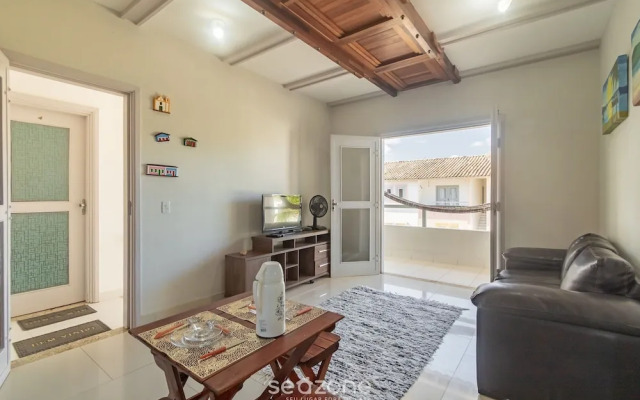 Apt W/pool and Barbecue Near the Beach BA Art003