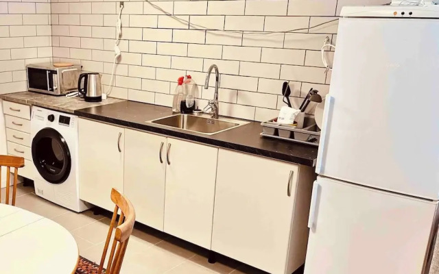 Lovely 3-bed Flat In Stockholm