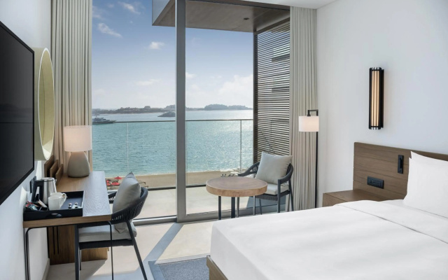 Radisson Beach Resort Palm Jumeirah - Image 6