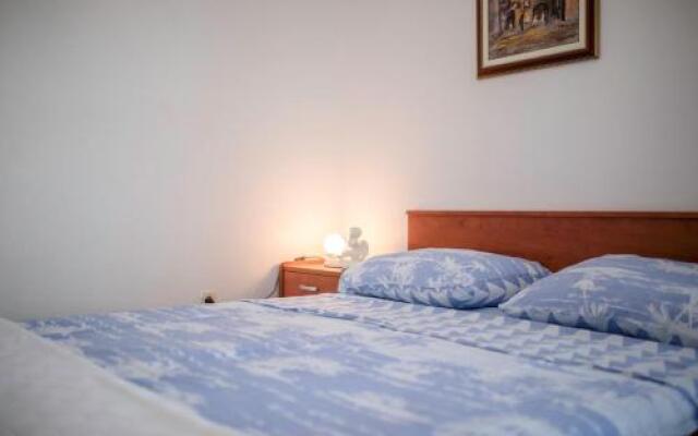 Apartments Jelena 2889