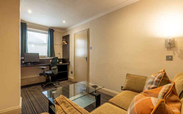 The Inn Boutique Hotel Bar and Restaurant