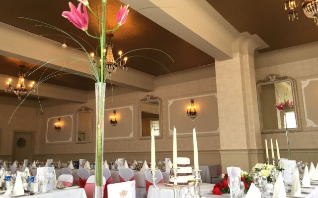 Parkstone Hotel