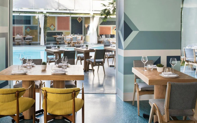 Avalon Hotel Beverly Hills, a Member of Design Hotels