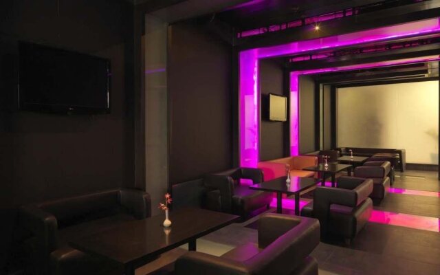 Sewa Grand Hotel