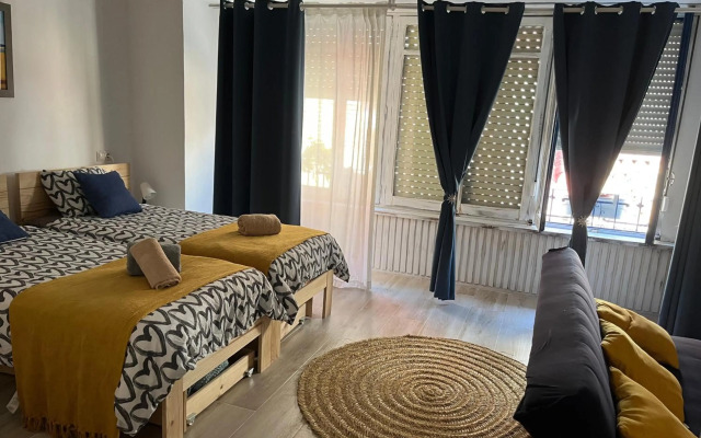 Loft “C” junto plaza mayor, Les Muralles