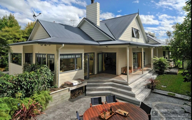 Olive Rabbit - Boutique Bed & Breakfast