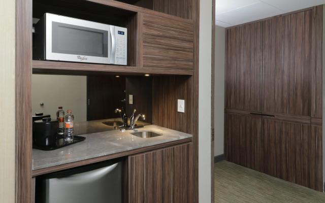 Holiday Inn Express & Suites Monterrey Valle by IHG