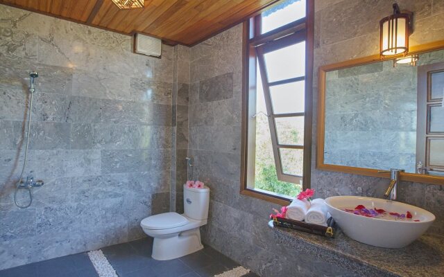 Tropical Garden Homestay Villa