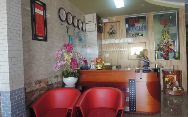 Truong Tien Hotel