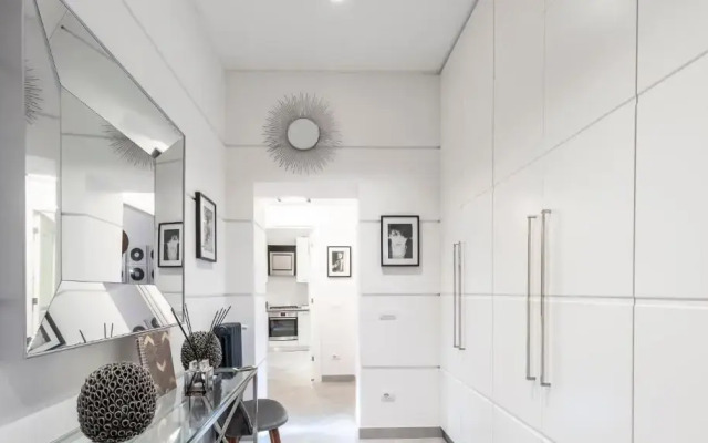 Plum Guide - Paparazzi