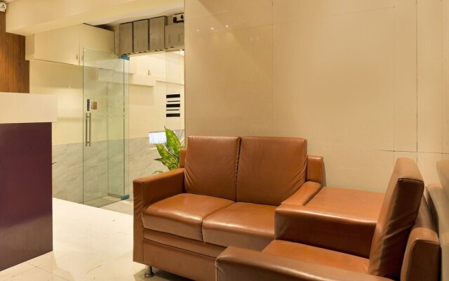 OYO 9957 Hotel Terminus Square