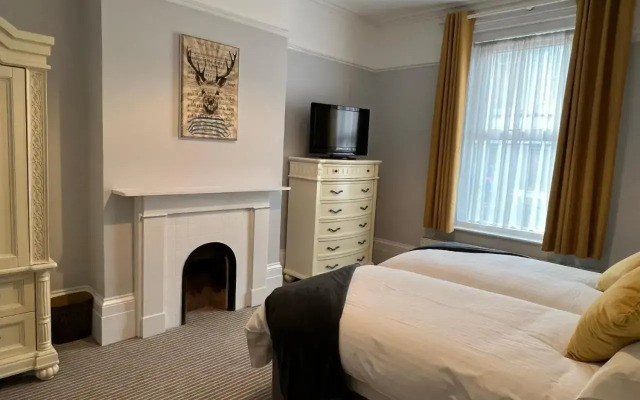 Clifton Seafront Apartments