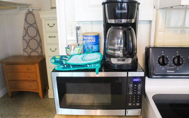 Terrace Park Suites Old Northeast by Tech Travel