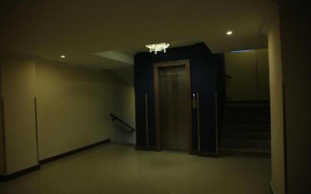 Yebo Hotel & Spa