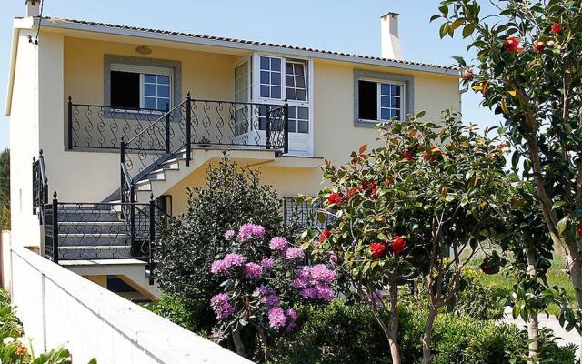 102076 Apartment In Carnota