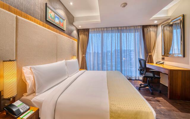 Holiday Inn Kolkata Airport by IHG