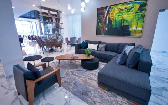 Real View Towers E504 by Casago