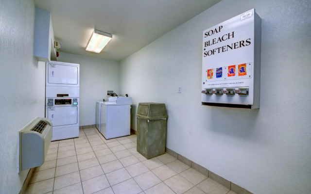 Motel 6 Cocoa Beach, FL