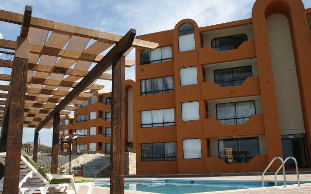 Sunrock Hotel and Suites