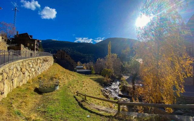 Nuevo apartamento Esquí wifi y netflix para 6 personas