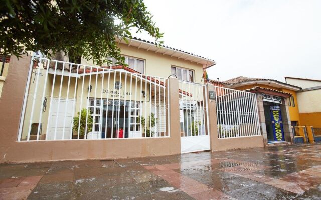 Hostal Danna Inn