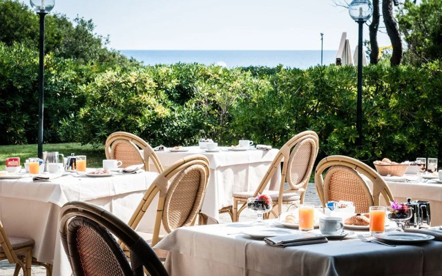 Roccamare Resort - Ville e Appartamenti