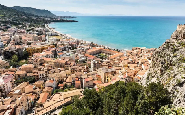 Studio in Campofelice di Roccella - 1 km from the Beach