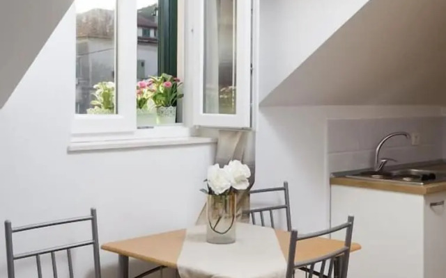 La Perla Apartments