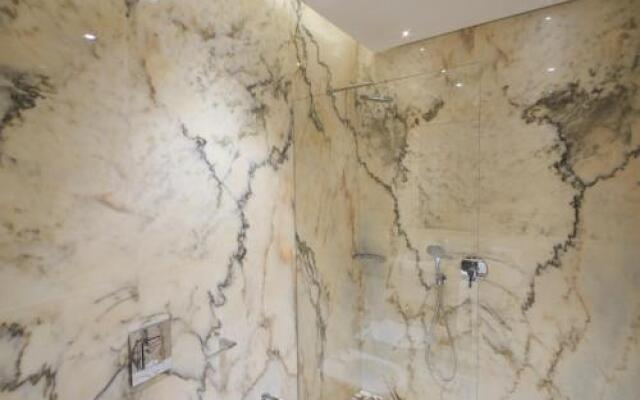 Corso Levante Luxury Suites Dobrota