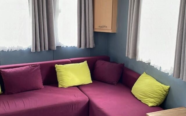 Inviting 3-bed Caravan in Skegness