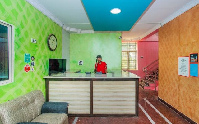 OYO 17373 Ssv Hotel