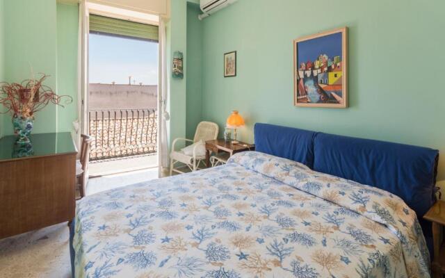 Teatro Greco Balcony Apartment