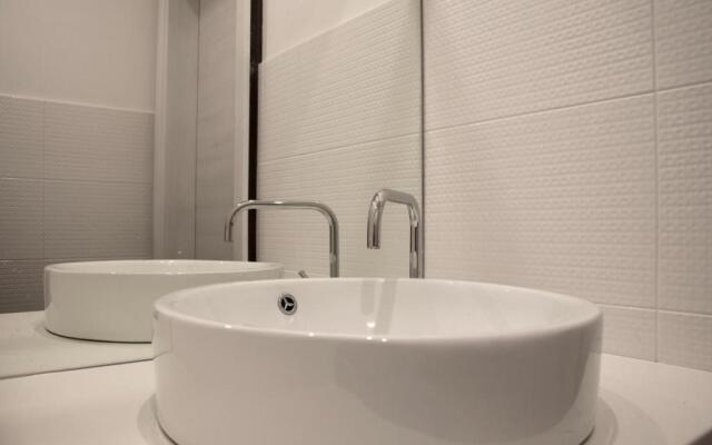 Binder Home Stylish Studios Budapest Parliament