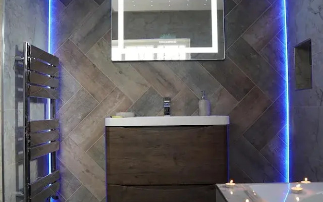 Imperial Suites Apartment in Bradford