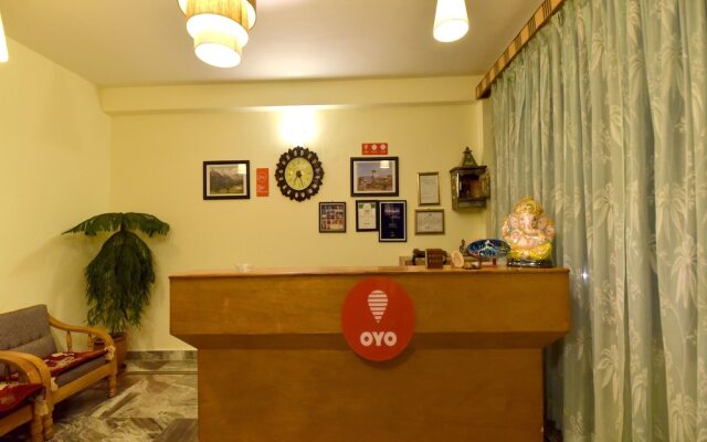 OYO 12735 The Manali Lodge