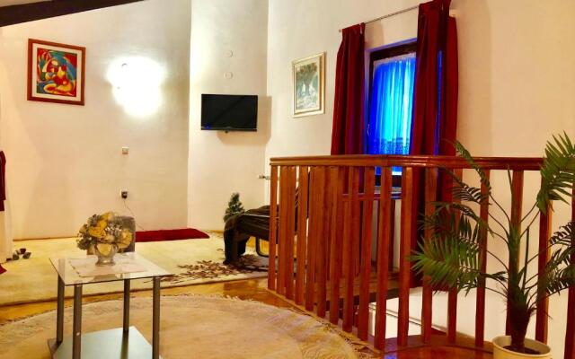 Two Story Studio Apartment Goranka