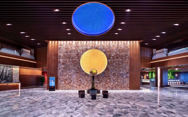 Wyndham Grand Plaza Royale Shuangyue Bay