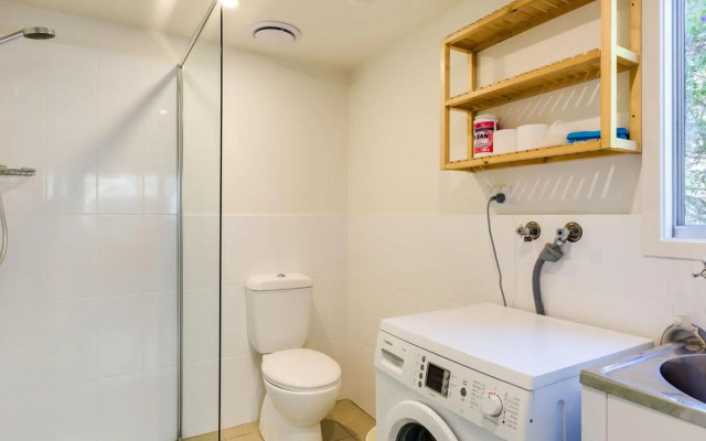 Shanti at Hyams Beach 4pm Check Out Sundays