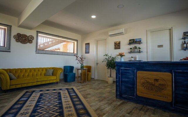 Chateau Mosmieri Resort