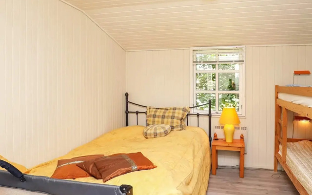 Radiant Holiday Home in Glesborg near Sea